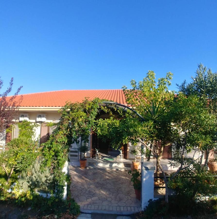 Villa Dream Garden Agios Georgios  Exterior foto